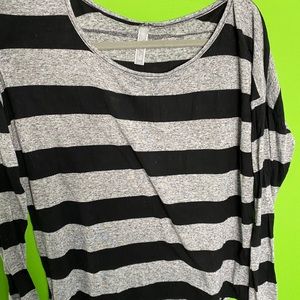 Off the shoulder long sleeve shirt